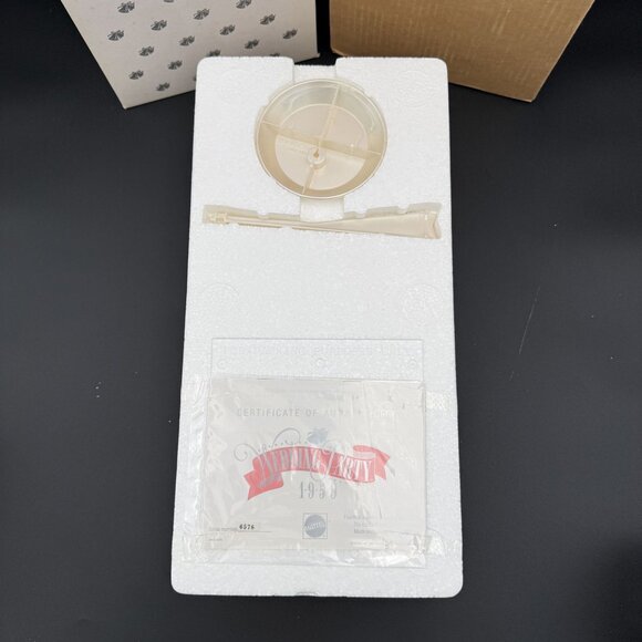 Barbie Porcelain Collection Wedding Party 1959 Limited Edition 1989 Shipper‎ Box - Picture 5 of 10